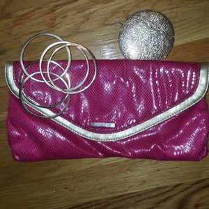 Kenneth Cole Reaction clutch